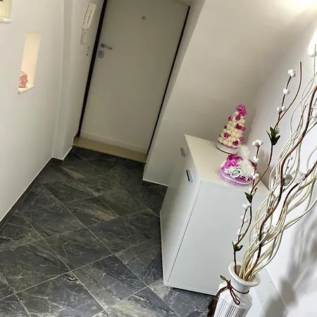 Апартаменты Romeo 3 *